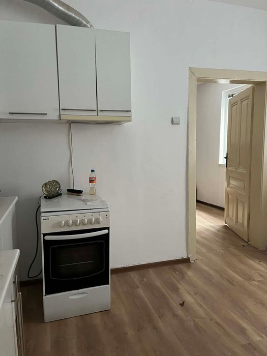 Дава се под наем Къща в София, Център - 90 кв.м за 690 € - Снимка #2