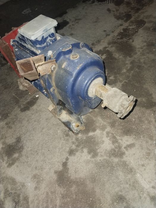 Электро двигатель VOLT ELEKTRİK
Модель: TIP VM 100-4