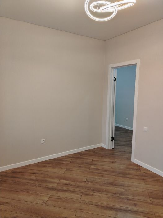 2х комн кв,  Левый берег. Срочно.