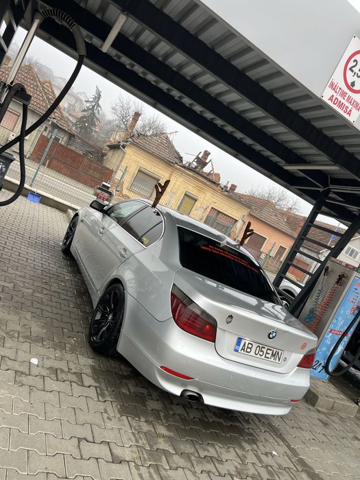 Vand sau schimb bmw 520d  2005  2.0 diesel 163cp pret 4300€