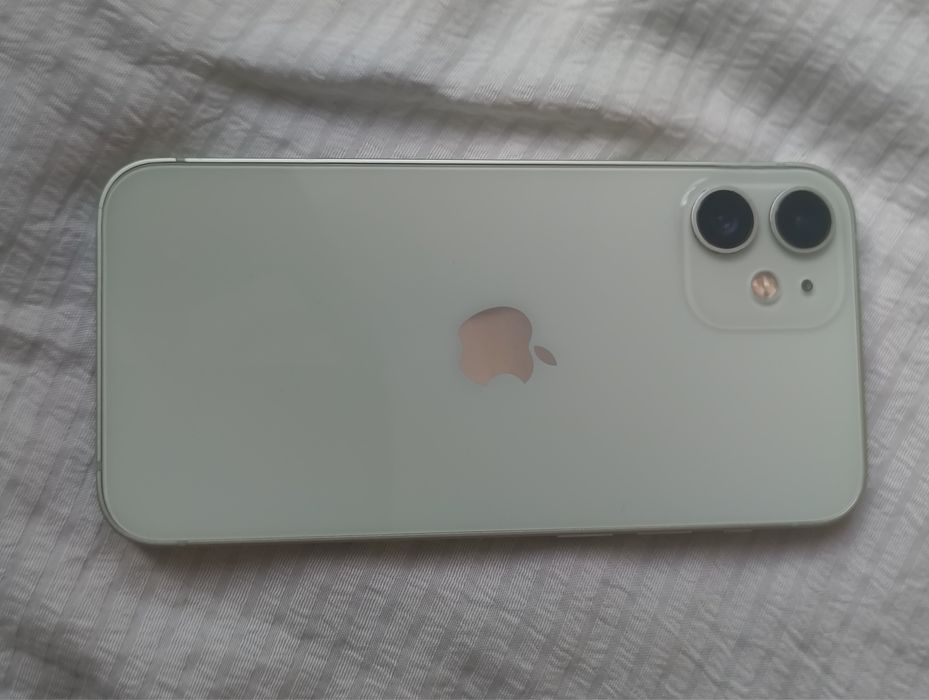 Продам айфон 12 mini. 128 гб