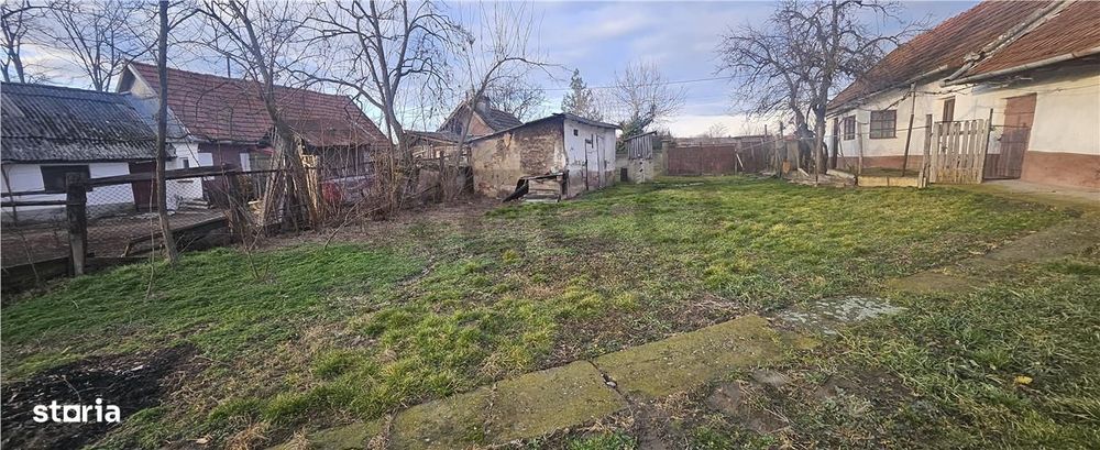 RECO. Teren intravilan de vanzare in Cetariu