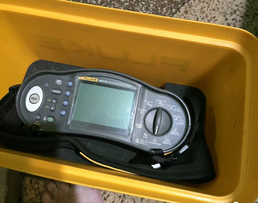 Vand fluke 1664 fc ca nou
