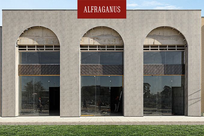 Продается или сдается  помещение под магазин  в трц  ALFRAGANUS