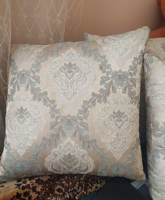 Красивые подушки