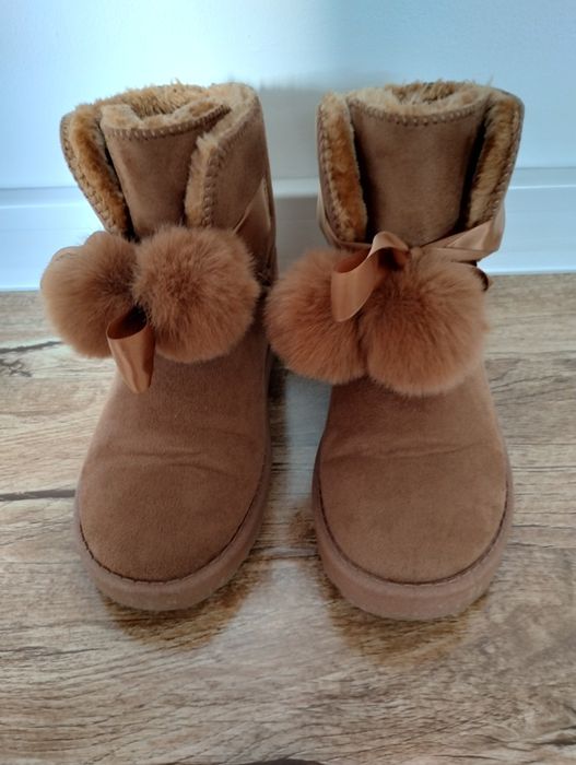 Ugg iarna îmblănite