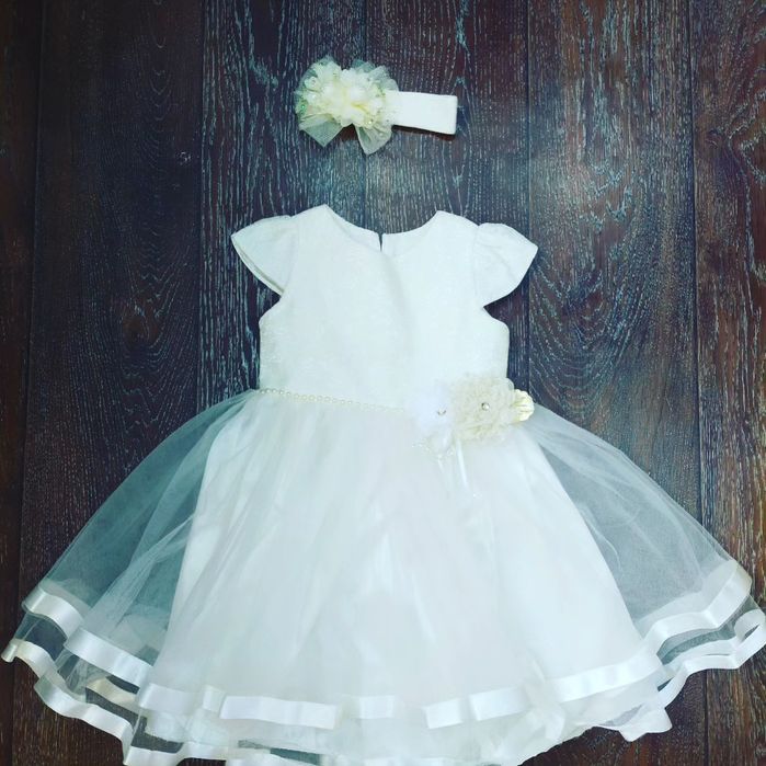 Платье нарядное для малышки