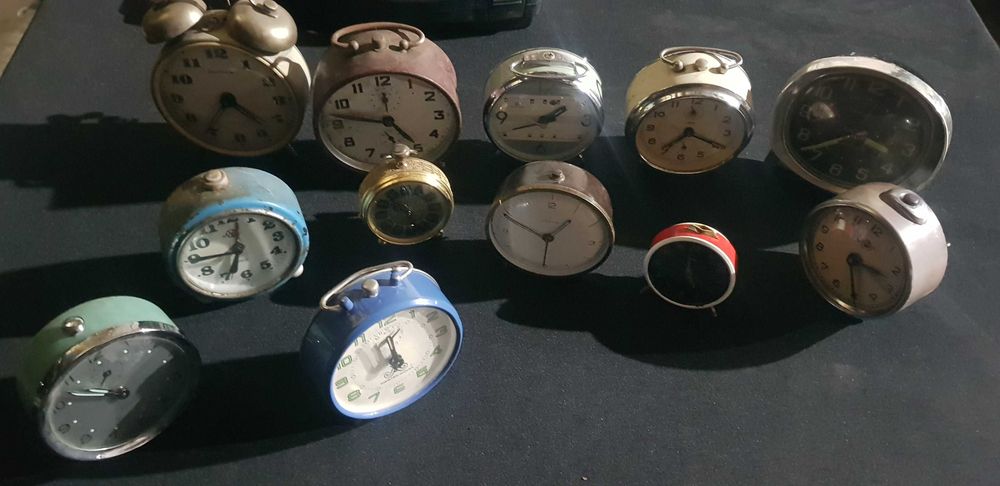 Ceasuri mecanice vechi