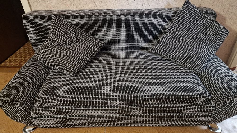 Продам диван, в прекрасном состоянии