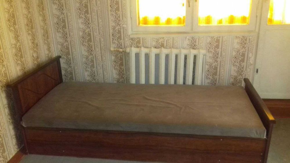 Аренда Срочно 250у.е
Чиланзар 10 кв 1/2/4 панель
Айрим жихозлари бор