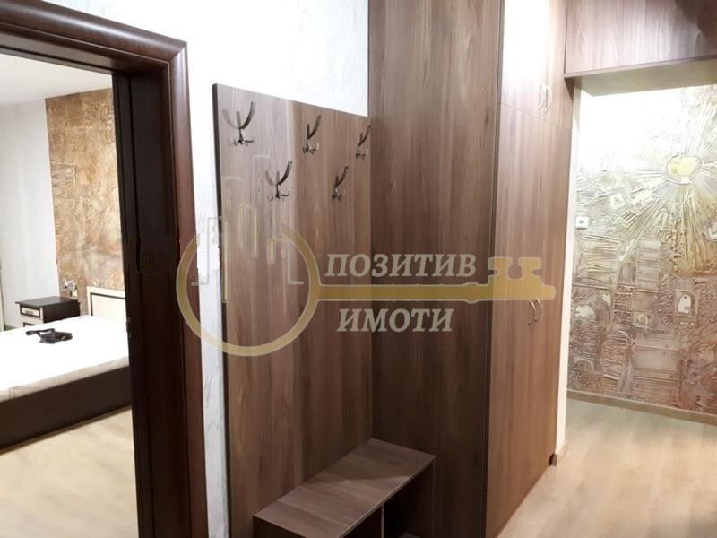 Дава се под наем Тристаен апартамент в София, Зона Б-5 - 88 кв.м за 765 € - Снимка #9