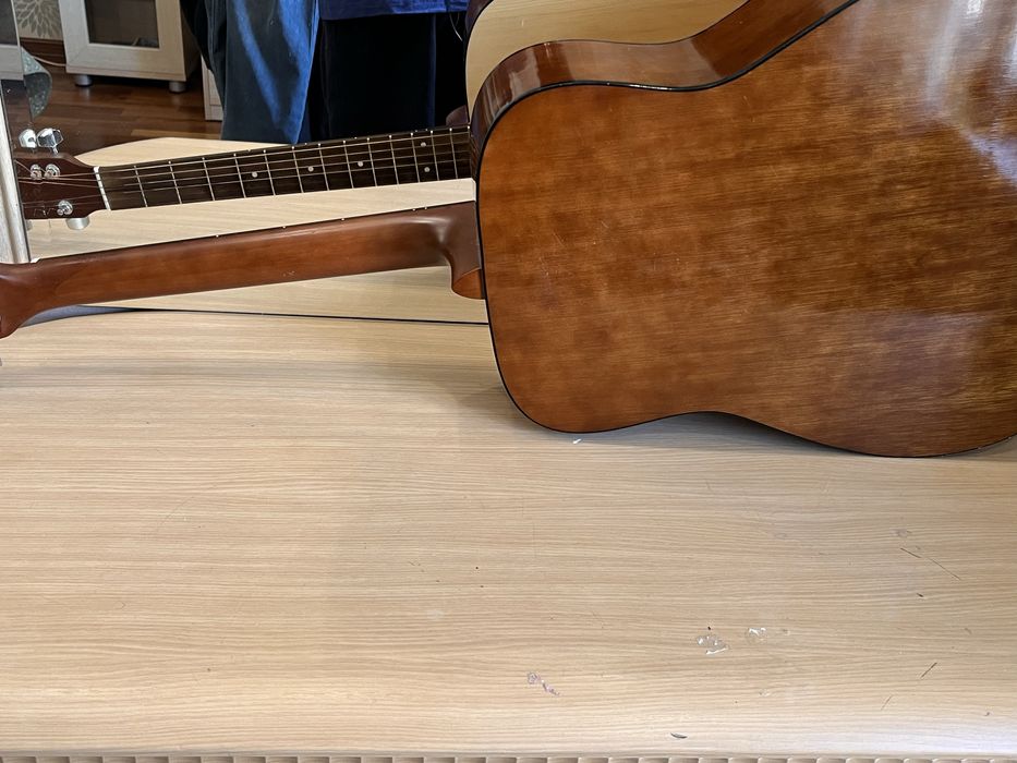 Акустическая гитара Yamaha