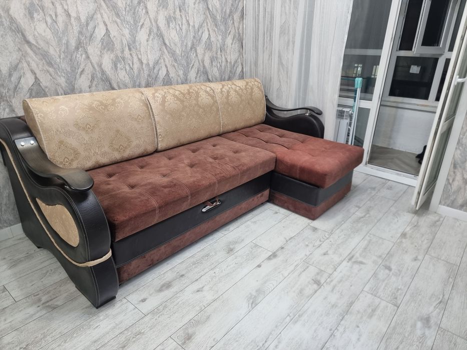 Продам хороший диван
