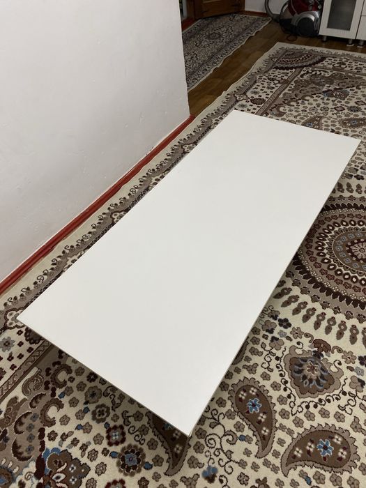 Стол сатылады новый аяк колы балгадай