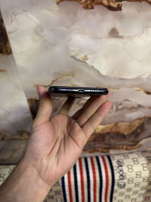 Продам Телефон Айфон 11 Pro Max 256