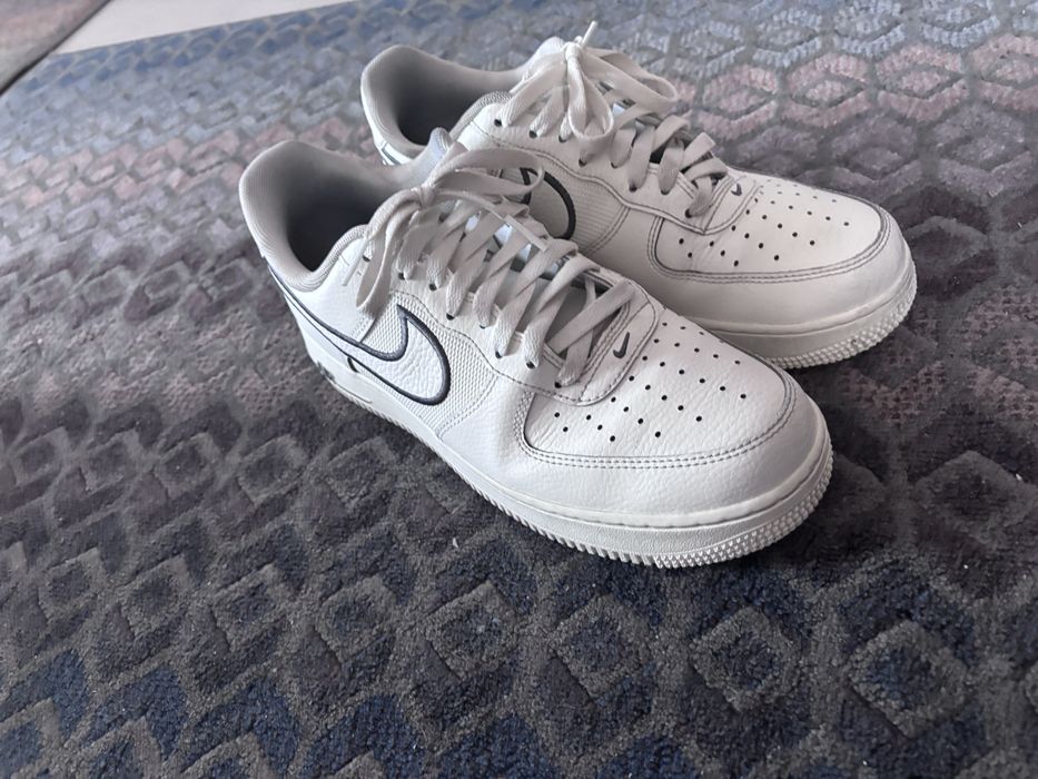 Vand air force 1 ,alb-bej,aproape noi!
