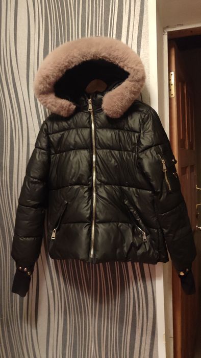 Продам зимнюю куртку