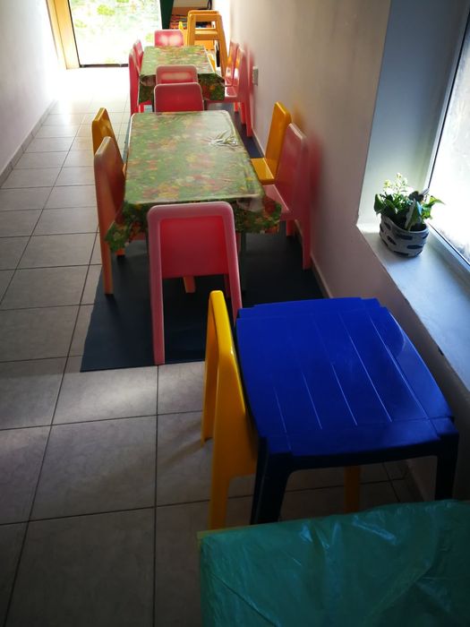 Детско обзавеждане- разпродажба от детско заведение.