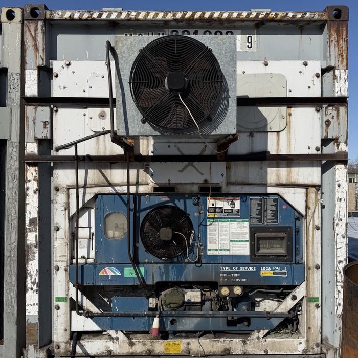 Продам carrier рефрижераторы б/у 40 футов 2 шт