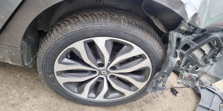 Fuzeta dreapta fata 1.6 dci R9M 452 Renault Talisman 1 (2012 - 2020)