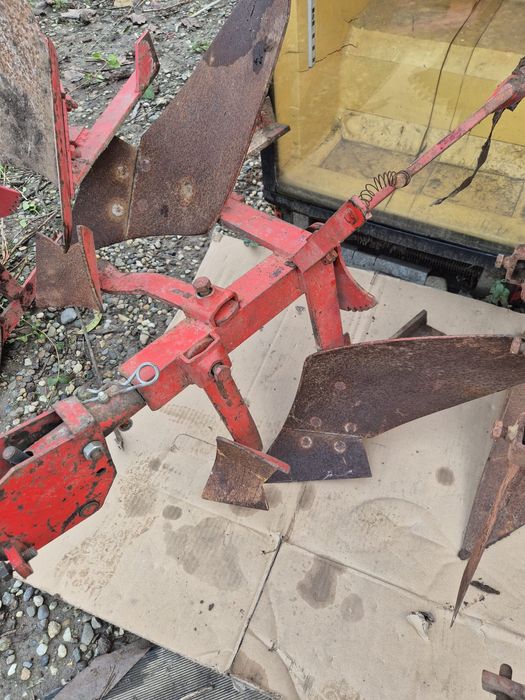 Plug motocultor reversibil 1 brazdă