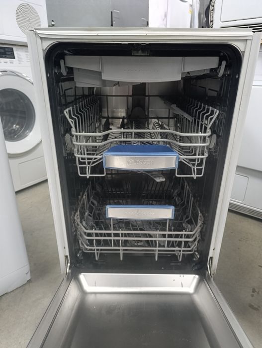 Съдомиялна машина за Вграждане BOSCH