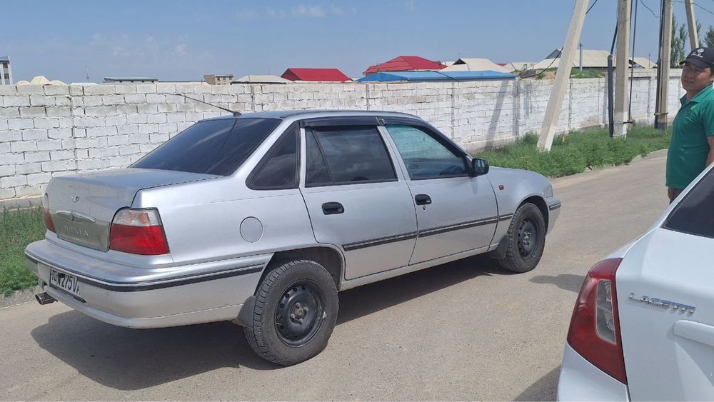 Nexia 1 SONS Daewoo 2003 sotiladi