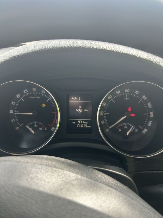 Skoda Superb ДЕСЕН ВОЛАН