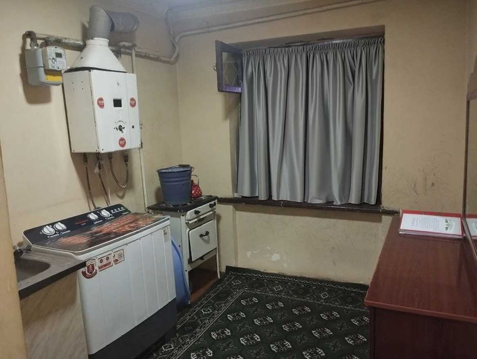 Сдается 1 комнатная квартира на кондитерской 140$