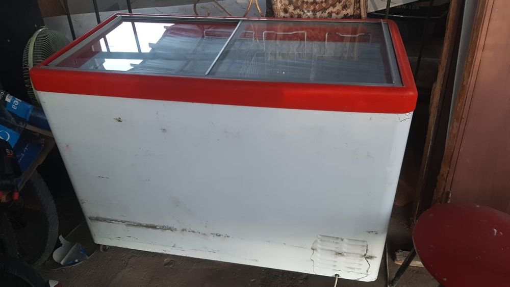 Холодилник  витрина