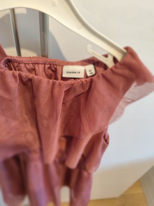 Vând rochițe fetite