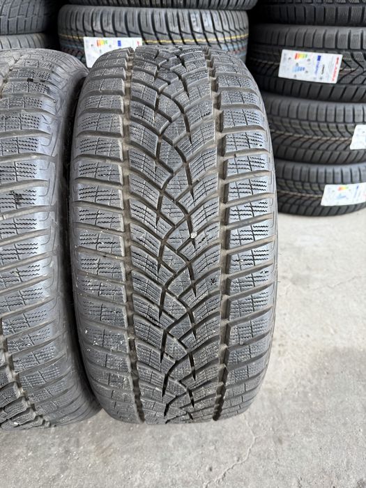 235/50/17 GOODYEAR 4бр