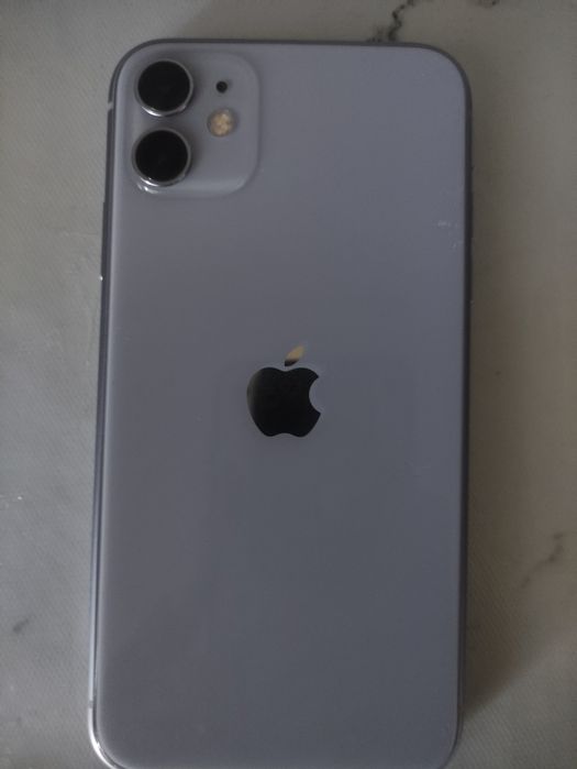 Iphone 11 128 Гб(В отличном состоянии)