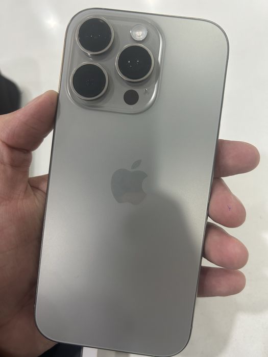 Айфон 16 про, 128 гб , цвет титан , е-Sim