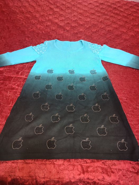 Продам новый свитер- тунику