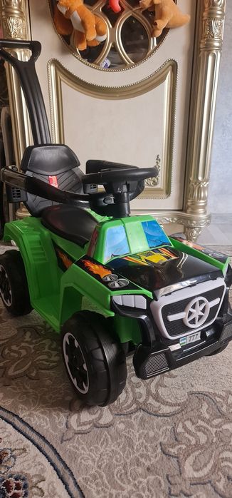 Продаётся новая машина .