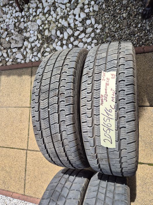 Vând cauciucuri 205/65/16 C M+S // Toate sezoanel// 2și2