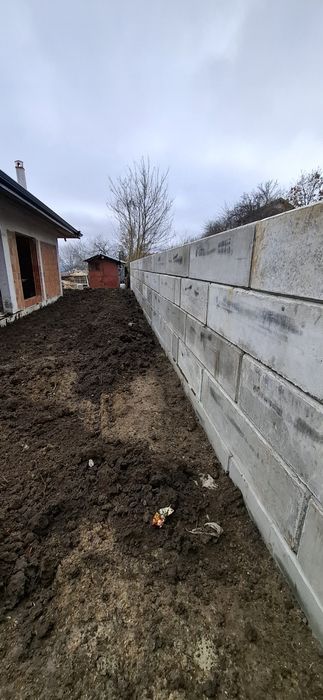 Изграждане на септични ями, полагане на В и К тръби,