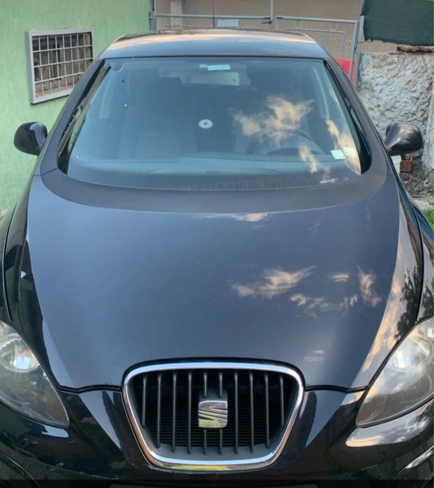 Seat altea автомобил