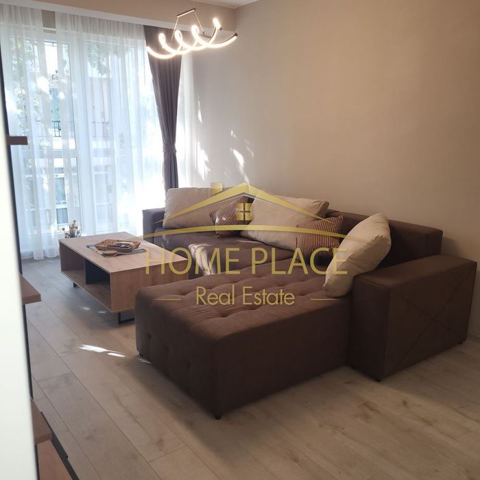 Дава се под наем Двустаен апартамент в Варна, Колхозен пазар - 65 кв.м за 510 € - Снимка #1