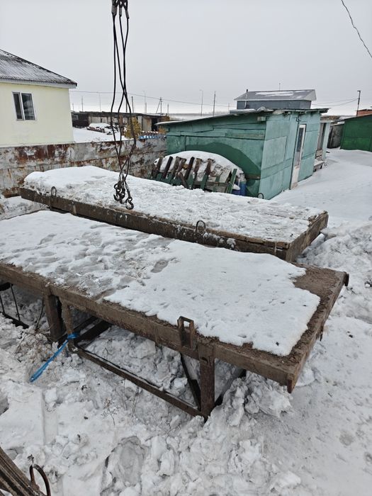 Столы каменьщиков