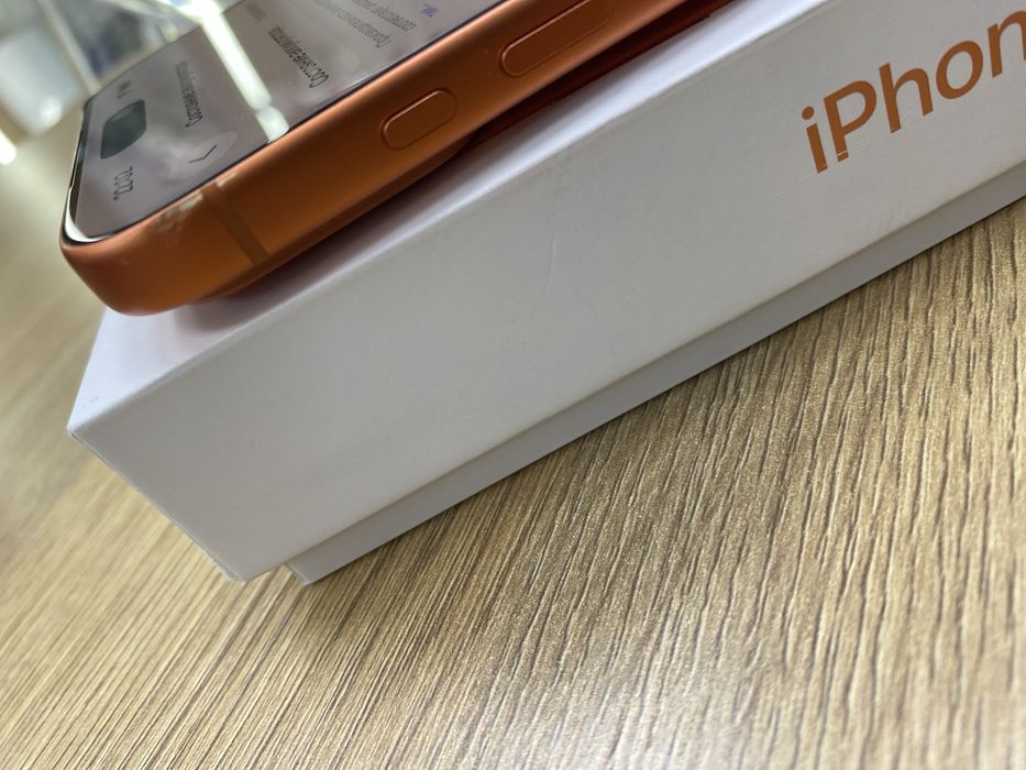 Iphone 17 pro max orange (p25)