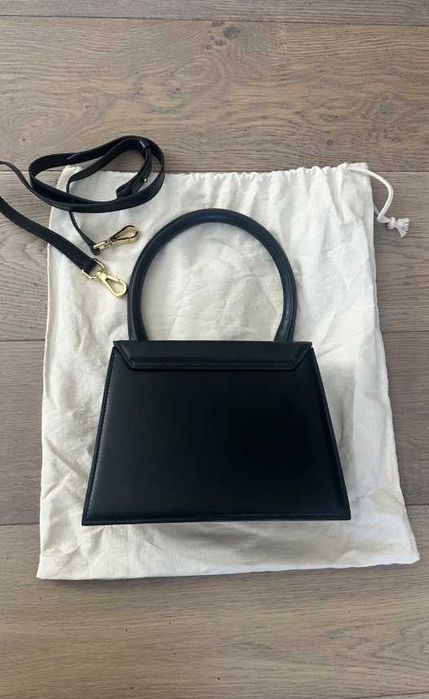 Geanta Jacquemus Le Chiquito Neagra din Piele Naturala