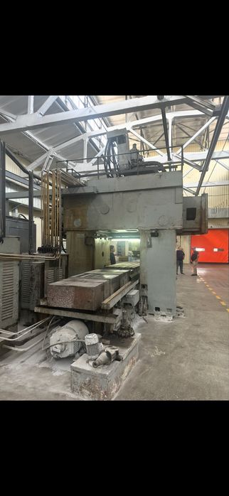 Продольно фрезерный станок