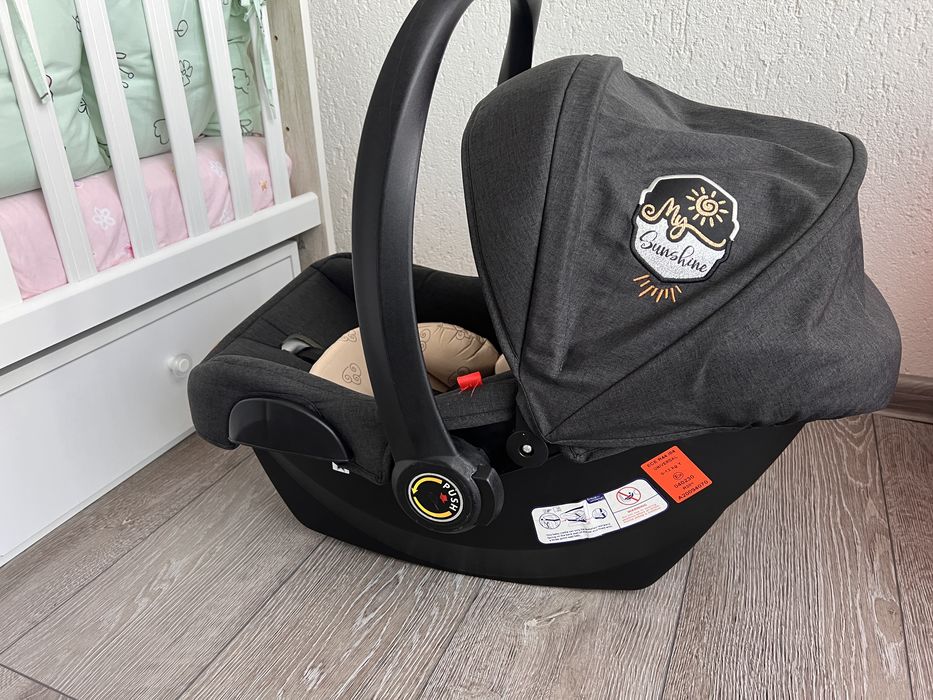 Кошче за новородено Chipolino черно