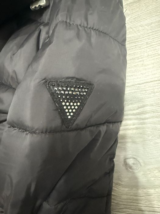 Geaca Guess originala