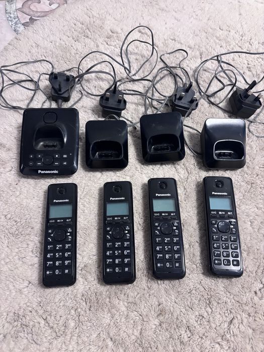 Set 4 telefoane Panasonic