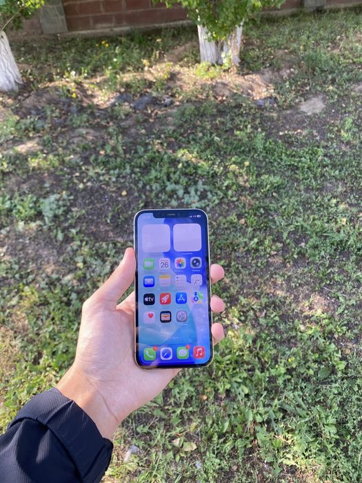 Продам срочно iPhone 12 Pro 128GB