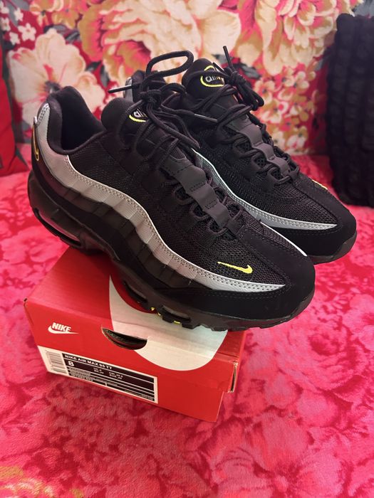 Vand adidasi air max 95