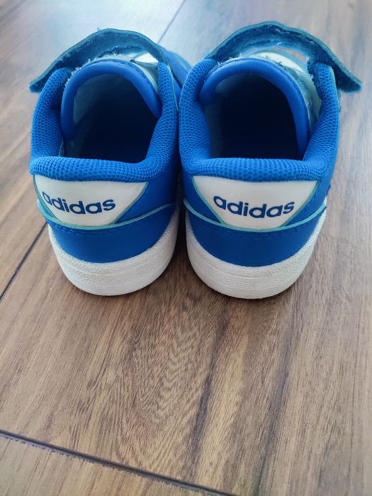 Adidasi ADIDAS copii, marime 25